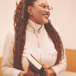 Simone Ferreira Bica